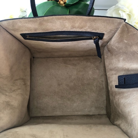 Celine Phantom Limited Edition Bullhide Leather - Picture 5 of 10